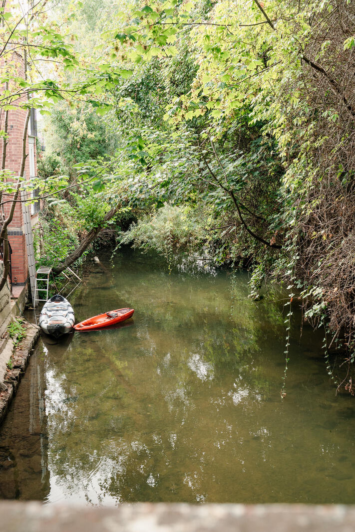 Swan Street - Image 5